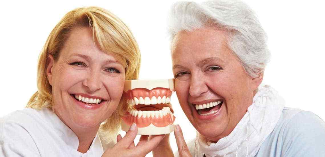 Tus dentistas responden sobre riesgos de la salud oral en personas mayores - Club Dental Garantía de Clínica - Dentista de Confianza - Endodoncia