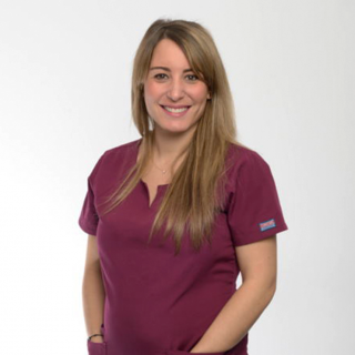 Dr. Arantza Dominguez | Clinica Mock Up Dental | Dentista de confianza en Tudela y Navarra